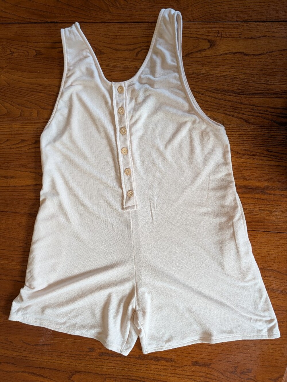 Cherish Cream Sleeveless Knit Top - Button Detail - Size Large - NWT
